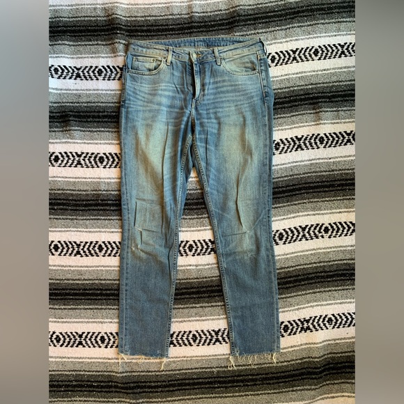 H&M Stretch High Waist Jean Size 31 - Picture 1 of 4
